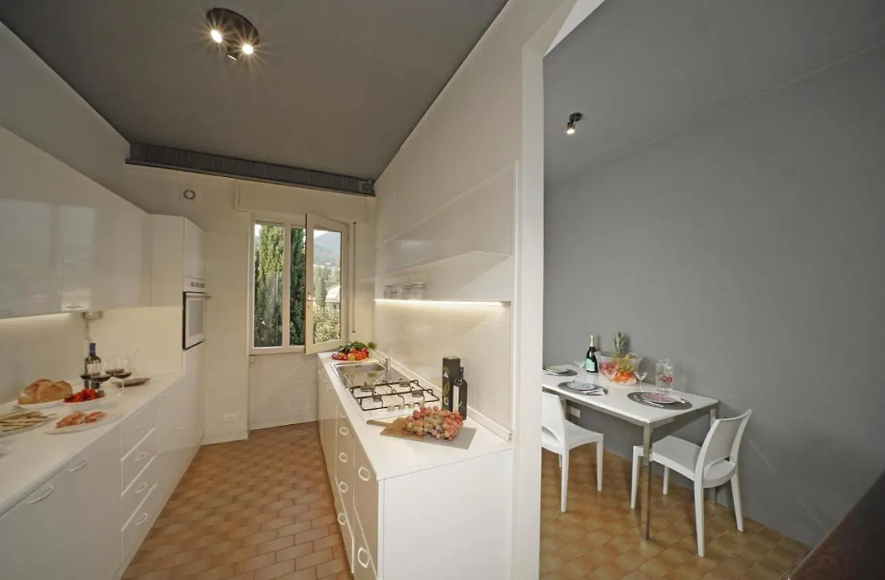 ****  Hotel Spiaggia D'Oro - Charme & Boutique - Garda Lake Collection Salo Italy
