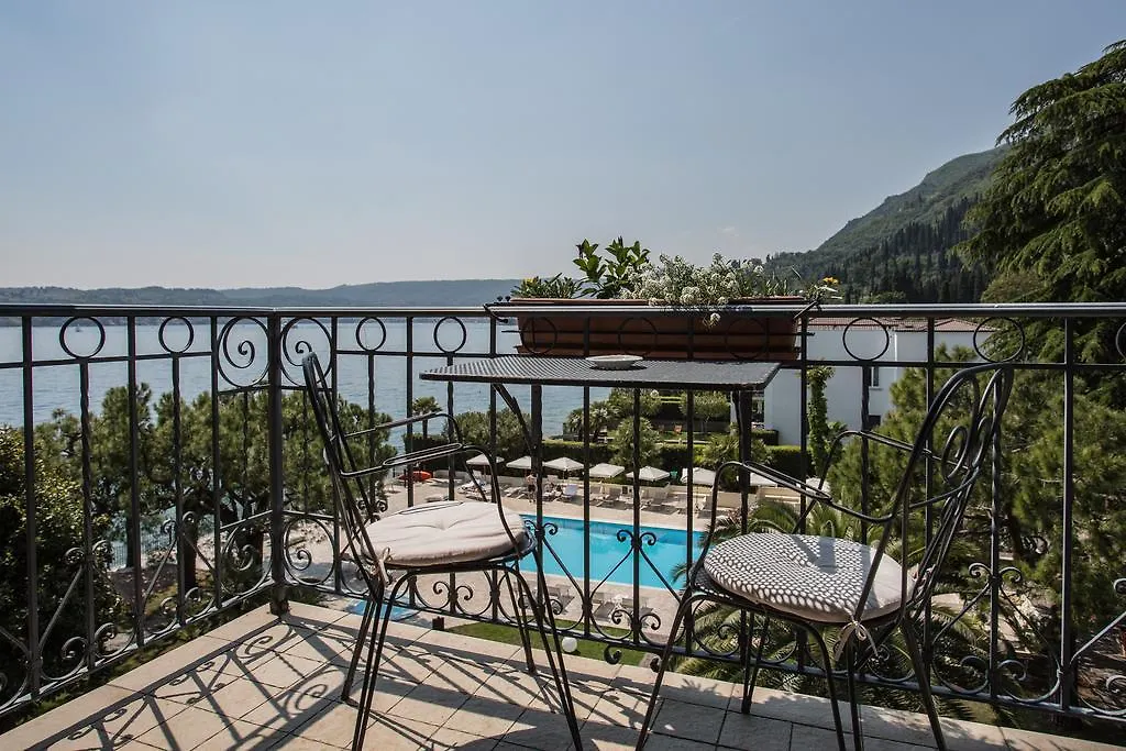 ****  Hotel Spiaggia D'Oro - Charme & Boutique - Garda Lake Collection Salò Włochy