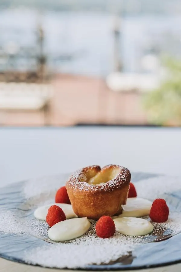 Hotel Spiaggia d'Oro - Charme&Boutique Salò